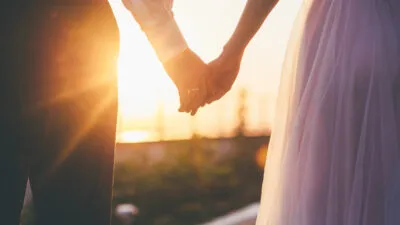 Large Vecteezy Bride And Groom Holding Hands At Sunset 2244883 Large
