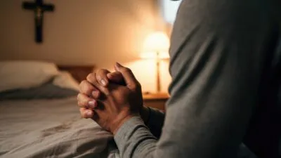 Large Vecteezy Close Up Of Person Praying With Hands Clasped Near Bed 73860211 Large